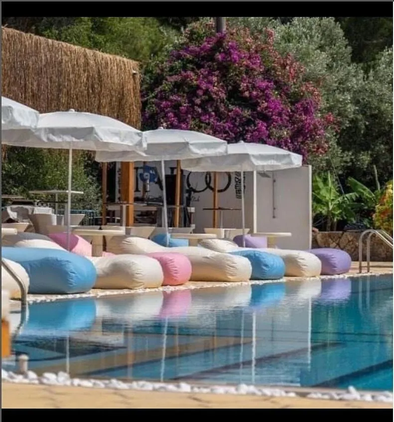Bungalow In A Holiday Village, Kyrenia Kyrenia  0*, Kyrenia (Northern Cyprus) Zypern